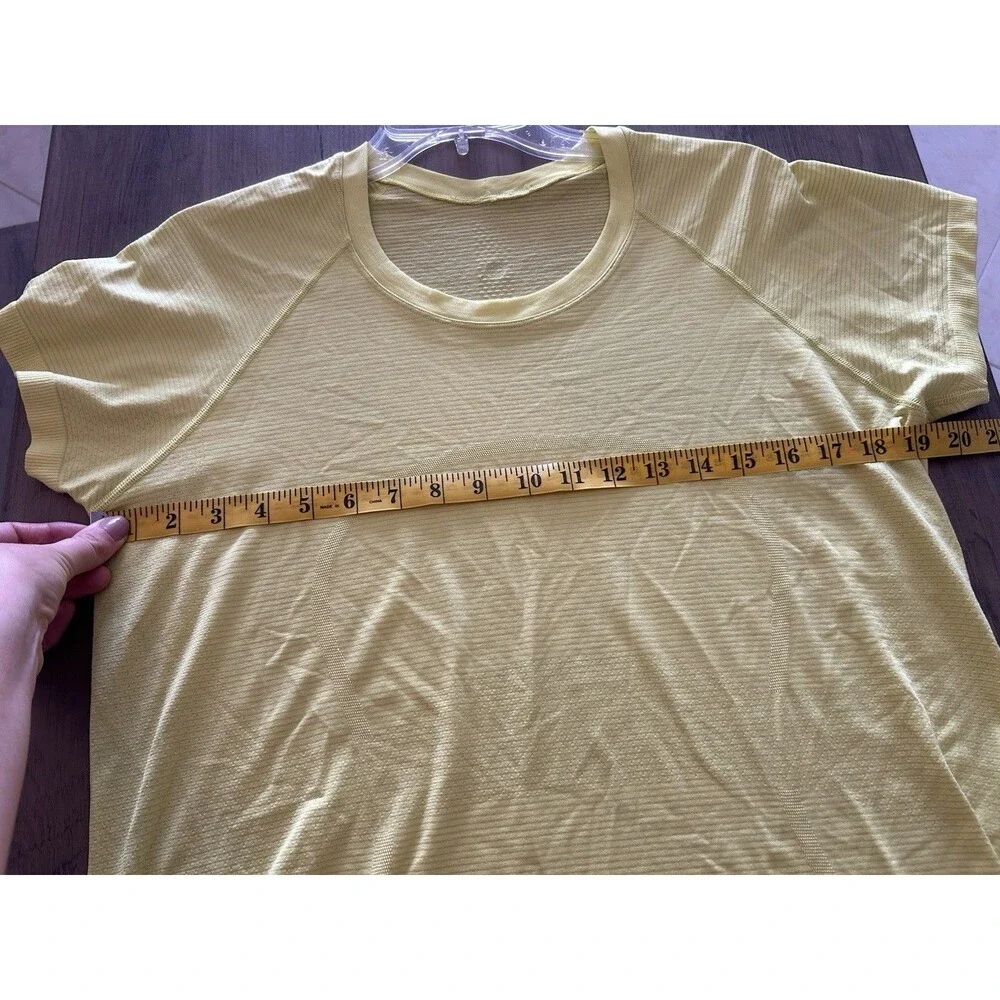 Lululemon Swiftly Tech Short Sleeve 2.0 Highlight Yellow HIYE Size 12